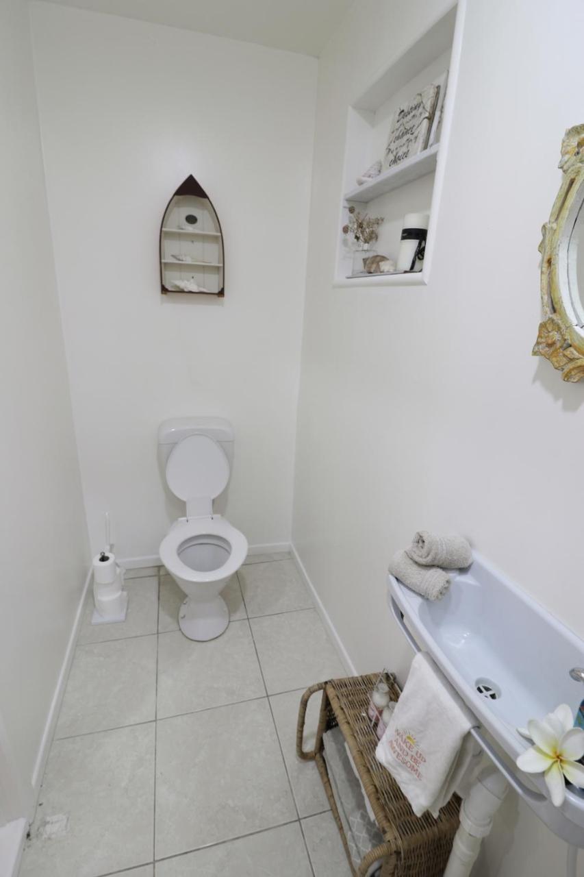 Shineawayhomes - Mountain View Air Conditioned ラロトンガ島 エクステリア 写真