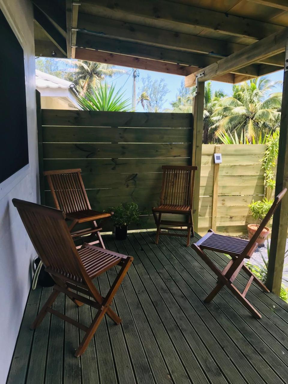 Shineawayhomes - Mountain View Air Conditioned ラロトンガ島 エクステリア 写真