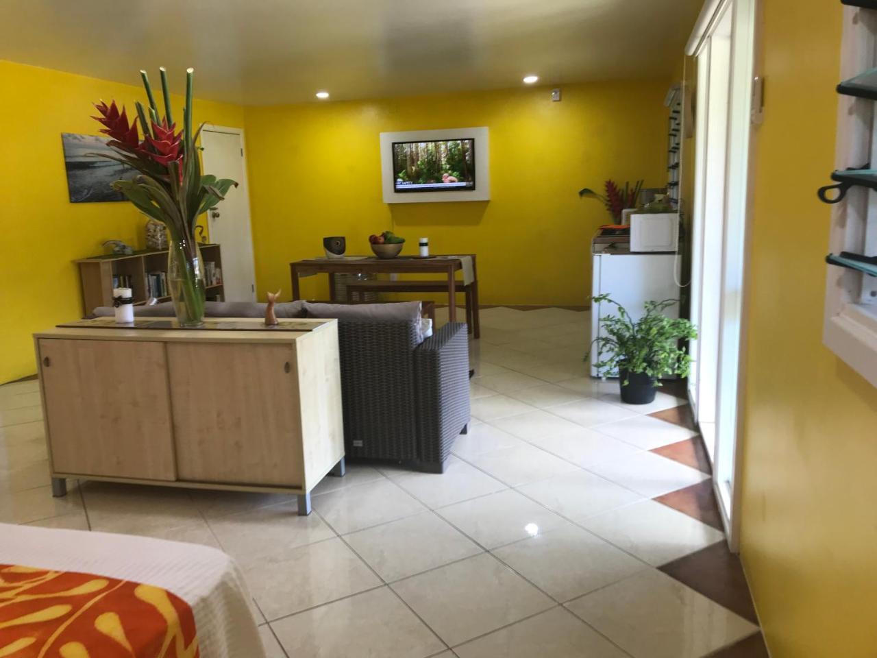 Shineawayhomes - Mountain View Air Conditioned ラロトンガ島 エクステリア 写真